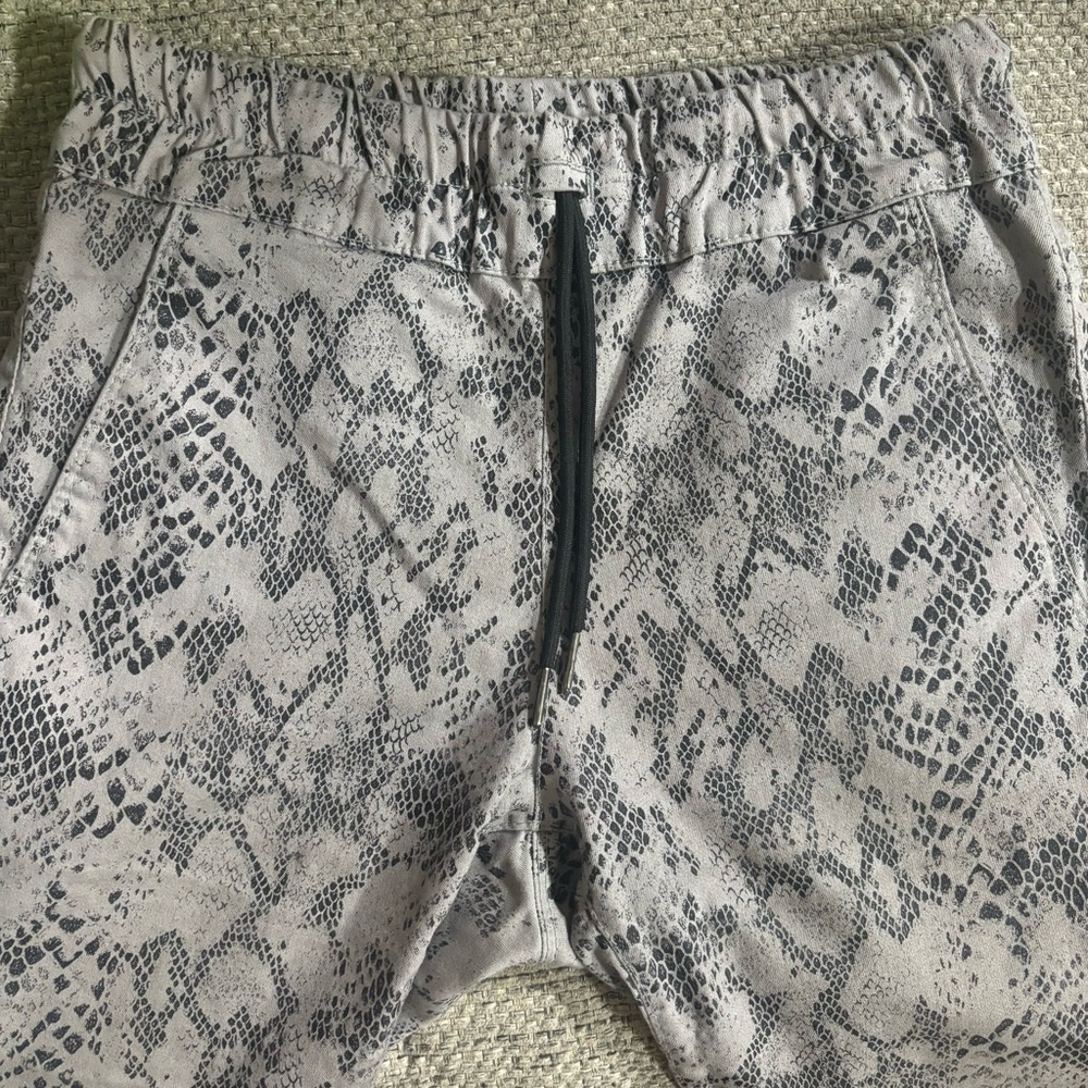 Flog Ash Python Jogger Pants Euc - image 4
